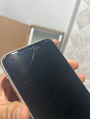 xr 128: IPhone 11, Б/у, 128 ГБ, Белый, Зарядное устройство, Чехол, 100 % — 10