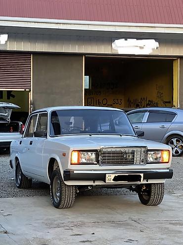 VAZ (LADA): Lada sedan – klassik model - Kuzov: 4 qapılı sedan, ağ rəng - Salon — 8