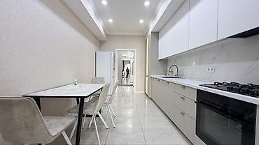 Долгосрочная аренда квартир: 3 комнаты, Агентство недвижимости, Без подселения, С мебелью полностью — 5