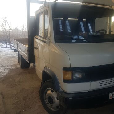 муссо автомабил: Mercedes-Benz Vario: 1997 г., 4 л, Механика, Дизель, Бус