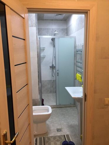 Uzunmüddətli kirayə mənzillər: Nərimanov metrosu yanınında mənzil kirayə verilir. Mərtəbə 16/9. Ümumi — 15