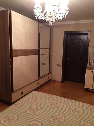 yasma: Bakı, Yasamal, 3 otaqlı, Köhnə tikili, m. Elmlər Akademiyası, 75 kv. m — 9