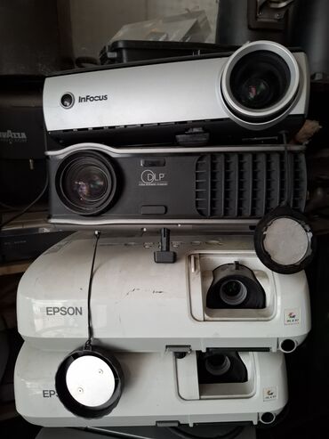 proyektor pərdə: İşlənmiş Proyektor Epson, Ödənişli çatdırılma