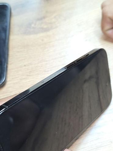 apple studio: IPhone (14 Pro, цвет «черный титан») Полностью родной. Акб 86%родной — 5