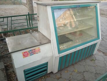 тележка для мороженного: Холодильная витрина с рабочей поверхностью - Форм‑фактор