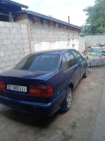 lancer 9: Volkswagen Passat: 1994 г., Седан — 2