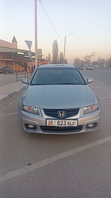 чехол на автомобил: Honda Accord: 2003 г., 2.4 л, Автомат, Бензин, Седан