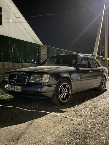 мерс 2 2 124: Mercedes-Benz 200: 1995 г., 2 л, Автомат, Бензин, Седан