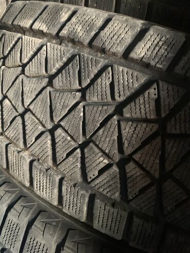 Шины: Шины 235 / 65 / R 18, Зима, Б/у, Комплект, Легковые, Япония, Bridgestone