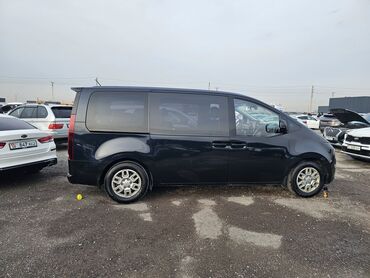 Hyundai: Hyundai Staria: 2022 г., 2.2 л, Типтроник, Дизель, Минивэн — 24