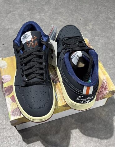 часы fossil: Кроссовки, 41, Air Jordan, Новый, цвет - Черный