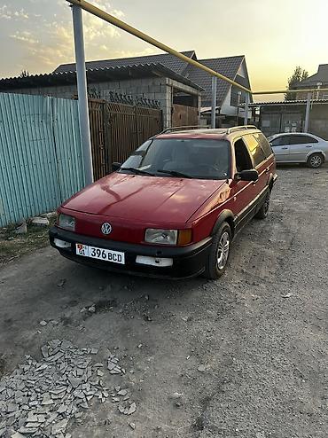 e 303: Volkswagen Passat: 1992 г., 1.8 л, Механика, Бензин, Универсал — 1
