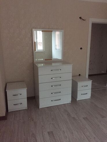 Sifarişlə yazı masaları: Dördbucaq masa, Stulsuz, Polkalı, Siyirməli, Türkiyə, Mat laminat — 16