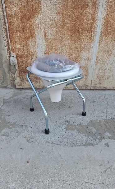 Yerimək üçün arabalar, çəliklər, əsalar, rollatorlar: Topdan və Pərakəndə Anbardan Satiş. Whatsapa gonderin qiymeti oyrenmek — 10