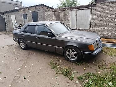 rx 6000: Mercedes-Benz E-Class: 1990 г., 2.3 л, Механика, Бензин, Седан — 2