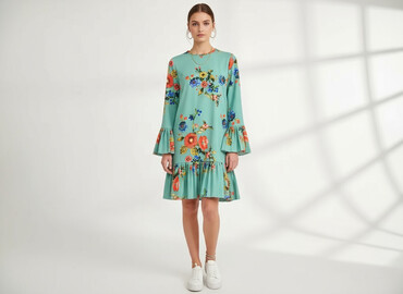 eva minge sukienki: Sukienka damska, rozmiar M