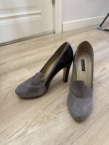 обувь для фитнеса: Туфли, 38, Massimo Dutti, Жаңы, түсү - Боз, Өзү алып кетүү
