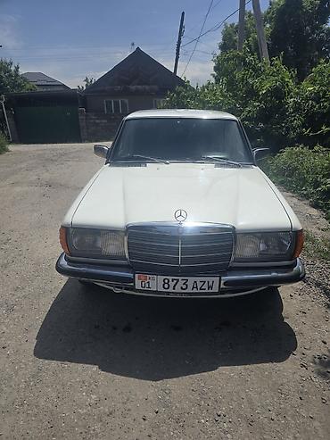 w124 e320: Mercedes-Benz W123: 1985 г., 2.3 л, Автомат, Бензин — 5