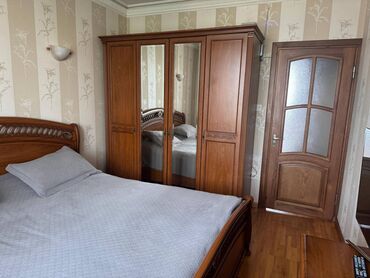 Köhnə tikili: Bakı, 3 otaqlı, Köhnə tikili, m. Əhmədli, 75 kv. m — 2