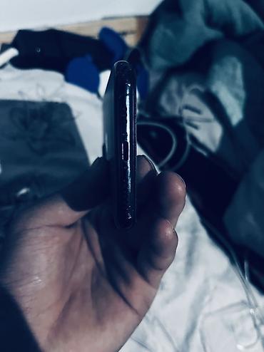 Apple iPhone: IPhone 11 Pro, 256 ГБ Характеристики и детали с устройства: - Версия — 8