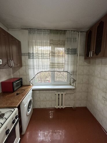 Продажа квартир: 2 комнаты, 43 м², 104 серия, 3 этаж, Старый ремонт