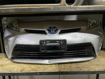 литиевые батареи: Передний Бампер Toyota 2015 г., Б/у, цвет - Серый, Оригинал