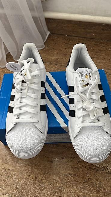 красота и здоровья: Кроссовки, 42, Adidas, Новый — 3