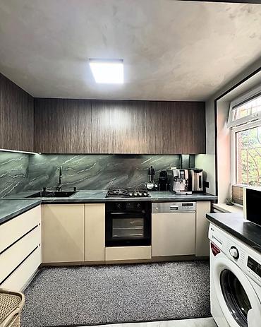 Продажа коттеджей и домов: 🏡🌳 Продаётся дом (район Лебединовка) 📍 Адрес: ул. Советская, 21 📐 — 3