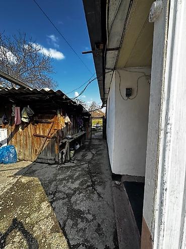 Продажа коттеджей и домов: Продается дом! Район ГЭС 2, ул Горького. Участок ровный, на участке 2 — 6