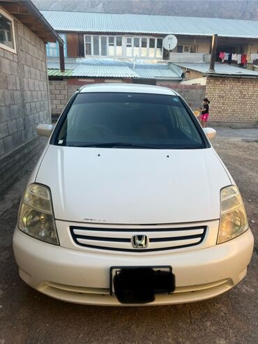 дом на колосах: Бензиндик кыймылдаткыч Honda 2002 г., 1.7 л, Колдонулган, Жапония