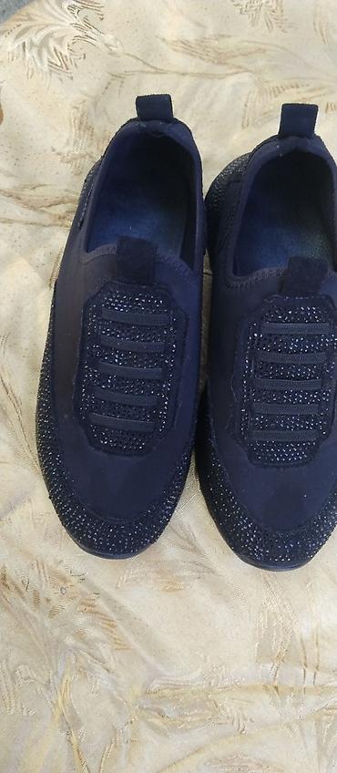 Tərliklər: Qara rəngli qadın slip-on idman ayaqqabısı - Model: slip-on — 2