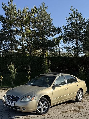Nissan Altima: 2002 г., 2.5 л, Автомат, Бензин, Седан