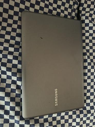 samsung mini notebook: Samsung noutbuk - Marka/model: Samsung seriyası (korpusda Samsung — 2