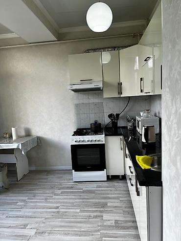 Посуточная аренда квартир: 1 комната, Душевая кабина, Постельное белье, Кондиционер — 10