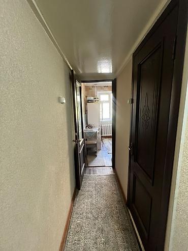 Продажа квартир: 2 комнаты, 44 м², Ошский мкр., 104 серия, 3 этаж, Косметический ремонт — 3