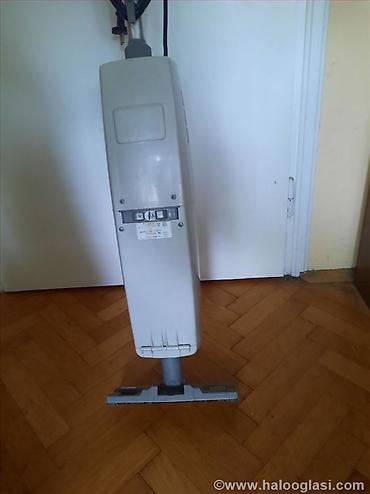 slikar tapi: Stari retro stapni usisivaci Iskra TK 7005 R i 202 S. Nepoznato — 4