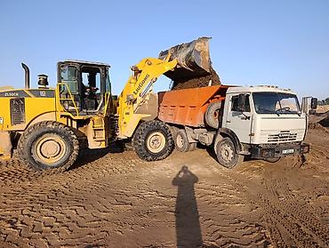 Отсев щебень смесь песок гравий глина Услуги спецтехники для земляных at lalafo.kg Отсев щебень смесь песок гравий глина Услуги спецтехники для земляных