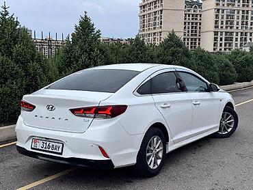 Hyundai: Hyundai Sonata: 2021 г., 2 л, Автомат, Газ, Седан — 2