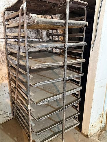 Другое хлебопекарное оборудование: Оборудование для пекарни/кондитерского цеха Состав: - — 7