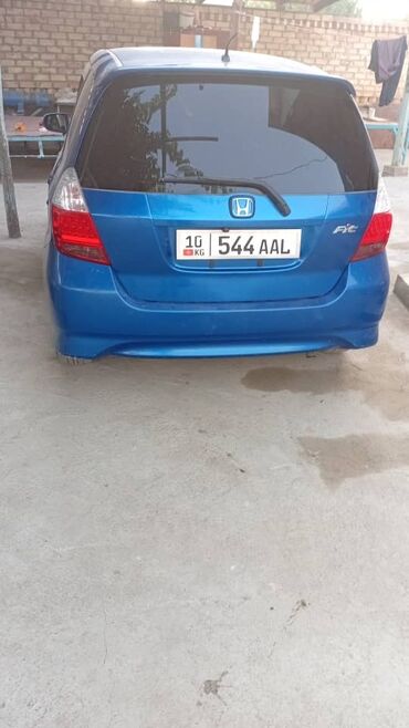 тойота сенчури бишкек: Honda Fit: 2004 г., 1.3 л, Автомат, Бензин, Универсал