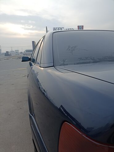 Audi: Audi 100: 1993 г., 2.3 л, Механика, Бензин, Седан — 17