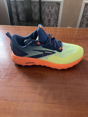 brooks: Кроссовки, 40.5, Brooks, Новый, Самовывоз