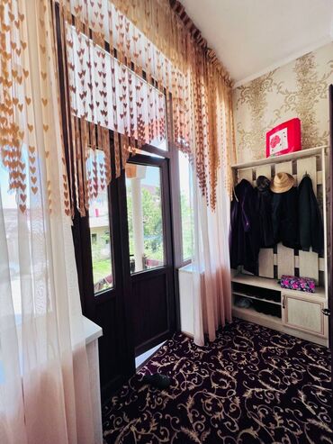 Продажа домов: Дом, 250 м², 7 комнат, Собственник at lalafo.kg — 16 Продажа домов: Дом, 250 м², 7 комнат, Собственник — 16