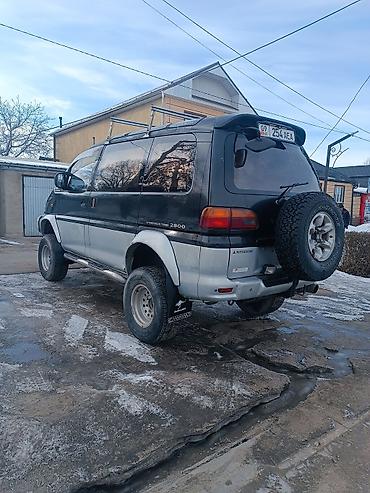 Mitsubishi: Mitsubishi Delica: 1994 г., 2.8 л, Автомат, Дизель, Минивэн at lalafo.kg — 5 Mitsubishi: Mitsubishi Delica: 1994 г., 2.8 л, Автомат, Дизель, Минивэн — 5