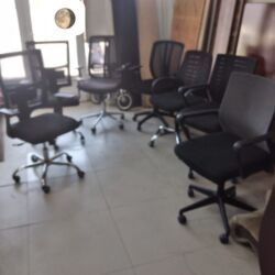 Stullar: İşlənmiş, Təkərli lalafo.az -da Stullar: İşlənmiş, Təkərli