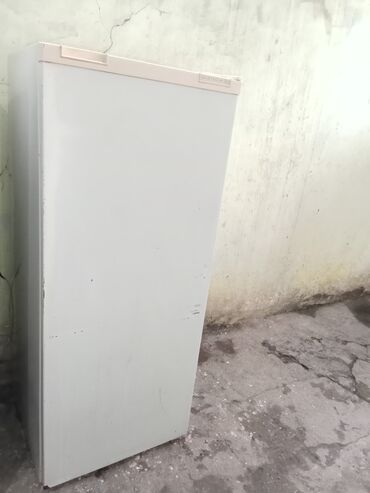 soyuducu cinar: Çınar soyuducu tam işlək vəziyyətdədir yaxşı soyudur çürüyü yoxdur