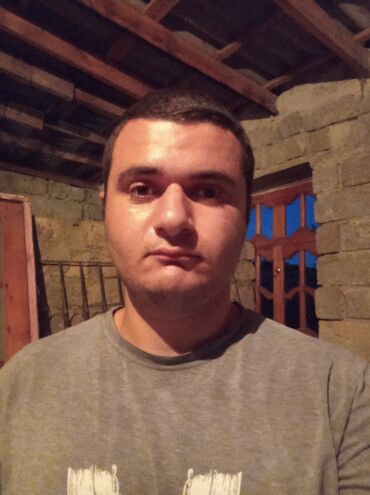 Услуги мастеров по дверям: Sokuntu temizlik usda yaninda dasinti bosaltmaq ve ya basqa isler her