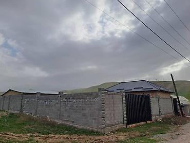 Продажа коттеджей и домов: Продаю дом -ферму с участком в 10 соток, в селе Каирма между Арчалы и — 10