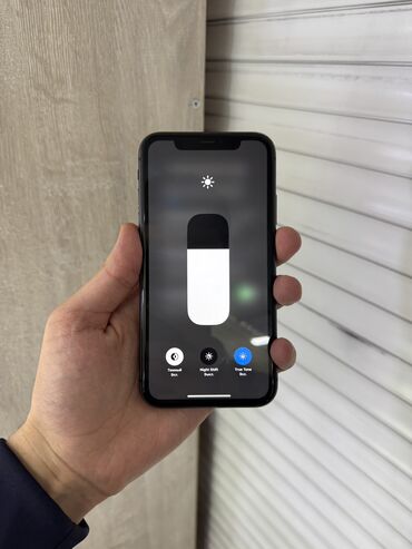 Apple iPhone: IPhone 11, Б/у, 64 ГБ, Черный, Защитное стекло, Чехол, 80 % — 10