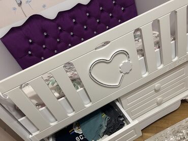 Beşiklər: Oğlan və qız üçün, Dördbucaq, Beşik, Dəstsiz, Matrassız, Yellənmə mexanizmsiz — 4